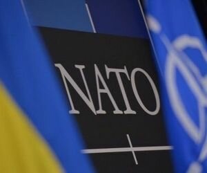Порошенко приехал на саммит НАТО в Варшаву