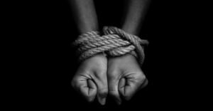 UNICEF: 28% жертв торговли людьми - несовершеннолетние