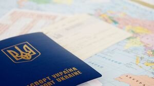 Украинец пытался въехать в Польшу по паспорту брата-близнеца 