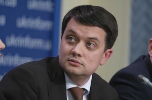 Разумков: В Раде продолжаются консультации по кандидатам на должности министров