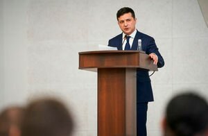 Зеленский поручил разработать церемонию чествования памяти погибших на Донбассе