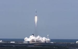 Интернет в любой точке мира: SpaceX запустил на орбиту еще 60 спутников