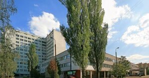 В киевской больнице ссора пациентов закончилась поножовщиной (фото 18+)