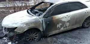 В Покровске сожгли авто секретаря горсовета, мэр отреагировал на инцидент. Видео