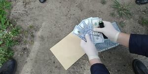 Во Львовской области голову сельсовета задержали на взятке в $5 000