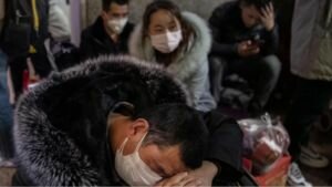 Президент Китая заявил, что правительство не скрывает информацию о коронавирусе
