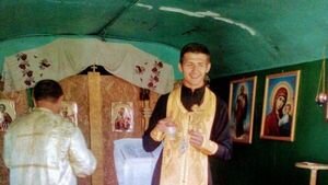 Священник ПЦУ оказался одним из вдохновителей протестов в Новых Санжарах
