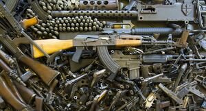 В МВД собрались усилить контроль над нелегальным оружием после событий в Луцке и Полтаве