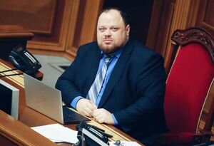 Стефанчук попросил Авакова начать штрафовать депутатов за явку в Раду без масок
