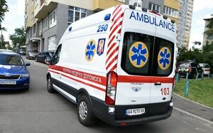 В Черновцах еще троих людей доставили в больницу из-за возможного коронавируса