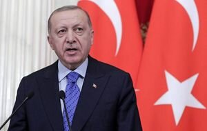Эрдоган из-за коронавируса пришел в парламент Турции с тепловой камерой
