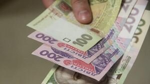 Почти на 2 тыс. грн за год: Зеленский рассказал, как украинцам будут повышать минималку