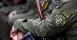 В Киеве Нацгвардия задержала на улице мужчину с гранатометом