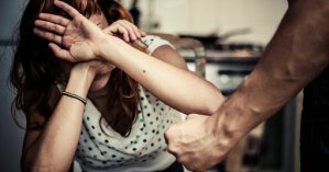 В Украине на карантине на 40% выросло число жертв домашнего насилия