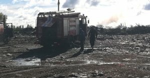 В Тетиеве вспыхнул крупный пожар на мусорном полигоне (фото)