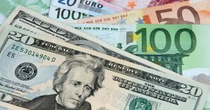 Гривна укрепилась на межбанке: официальный курс валют на 12 января