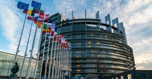 В Европарламенте сотни человек заразились коронавирусом