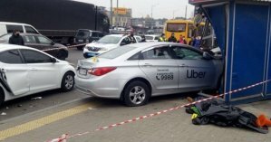 Смертельное ДТП с Uber: появилось видео, как таксист-лихач летал по улицам Киева