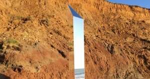 На британском острове нашли новый таинственный монолит необычной формы (фото)