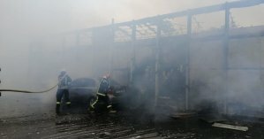 Киевский Подол оказался весь в дыму из-за крупного пожара (фото)